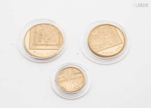 A set of three modern Royal Mint gold proof coins, dated 2015, from the UK Royal Shield of Arms set,