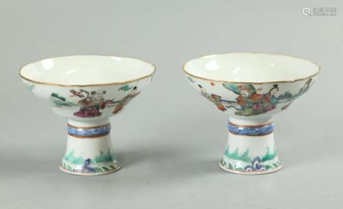 pair of Chinese porcelain cups, possibly 19th c.