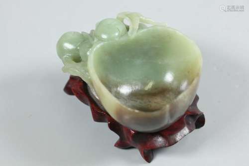 Chinese nephrite jade brushwasher
