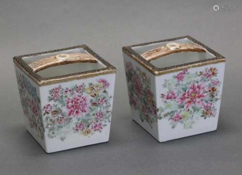 pair of Chinese porcelain baskets, possibly 19th c.