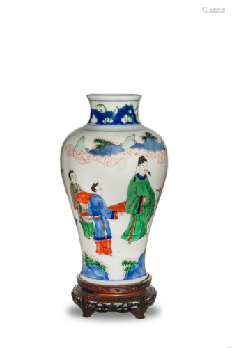 Chinese Wucai Vase, 17th Century