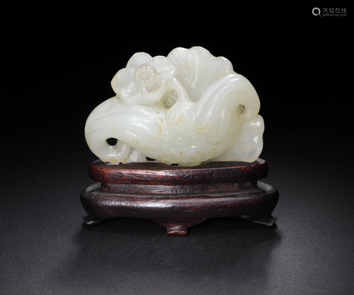 Chinese White Jade Carving of Water Chestnut, 1…