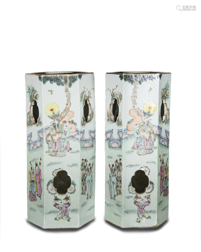 Pair of Chinese Famille Rose Hat Stands, 19th Century