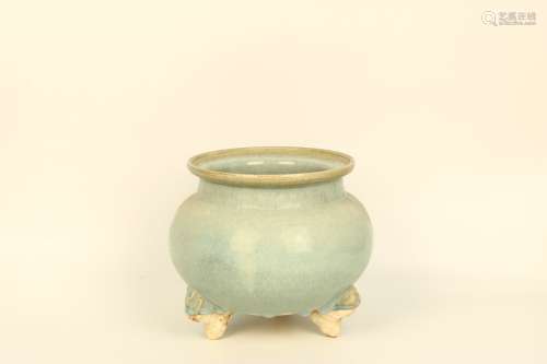 Celadon Glazed Porcelain Tripod Censer