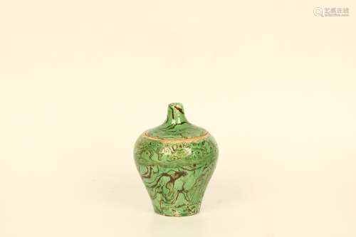 Green Glazed Porcelain Pot