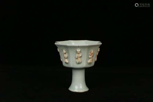 Octagonal Porcelain Stem-Cup