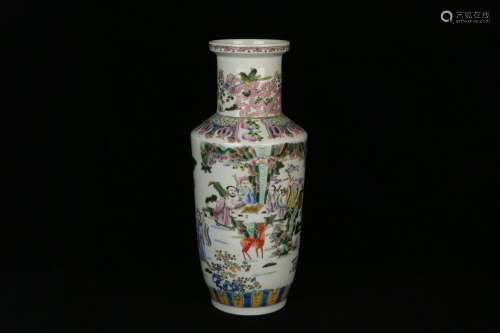 Wucai Porcelain Rouleau Shaped Vase