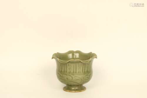 Celadon Glazed Porcelain Lobed Cup