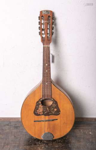 Mandoline (Herstelleretikett bez. Hess, Musikinstr. Fabr., Klingenthal-Sa., wohl 20.