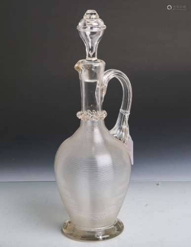 Glaskaraffe (um 1850/70), klares Glas, in Balusterform m. Spiraldekor, orig. Stöpsel, H.