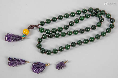 Chinese Export Jade & Amethyst Necklace