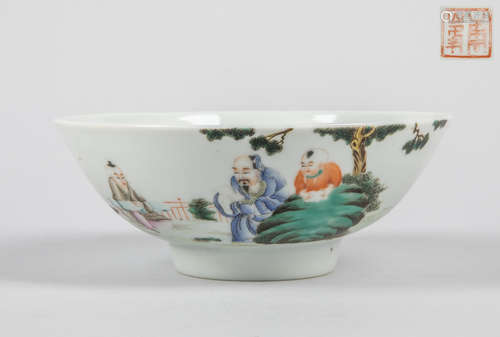 Chinese Antique Famille Rose Porcelain Bowl