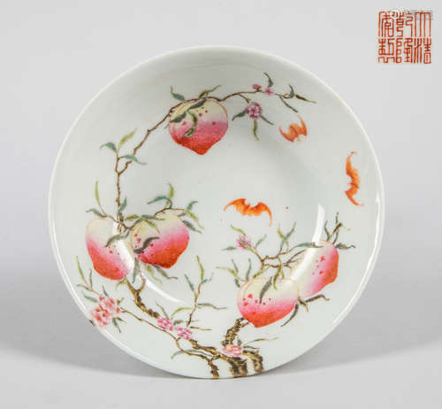 Chinese Antique Famille Rose Porcelain Bowl