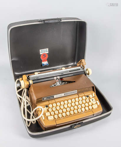 Vintage SCM Smith Coronet Automatic 12 Typewriter