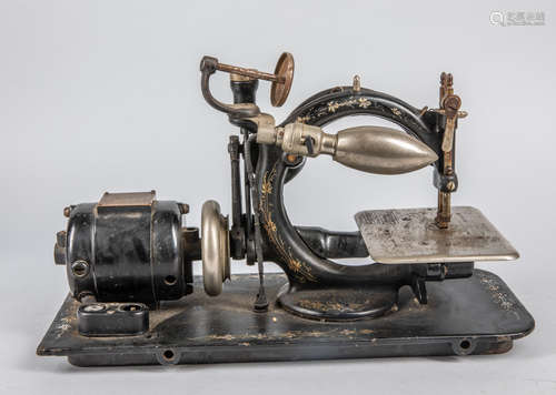 Antique Hamilton Sewing Machine