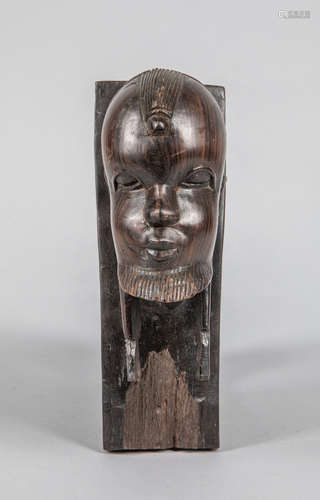 Collectible African Wood Wall Hanging Figure