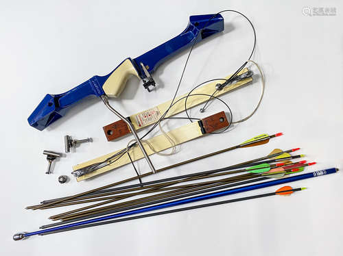 Collectible Bow & Arrow with Case