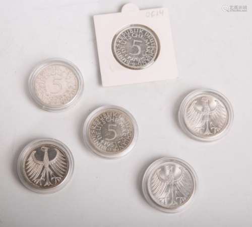 Konvolut von 5 DM-Münzen 