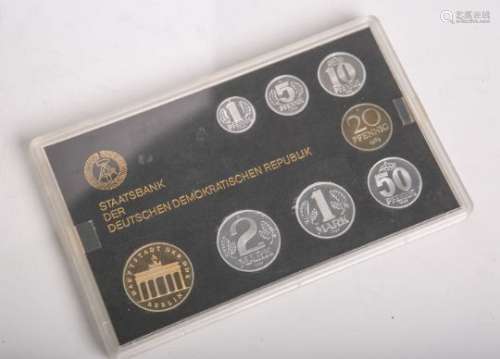 DDR-Kursmünzsatz (****), 1 Pfennig bis 5 Mark (8,86 Mark), Münzprägestätte: A, in