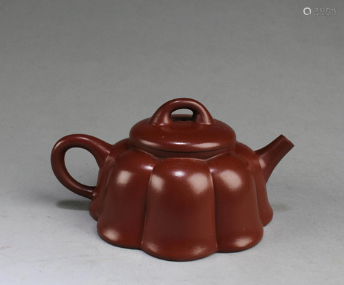 Chinese Ziaha Teapot