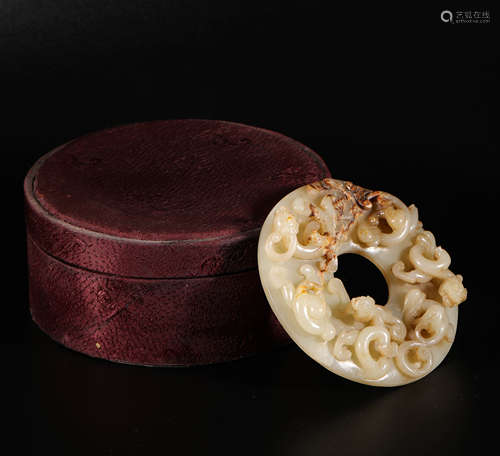 HeTian Jade Disk in Dragon Grain from Han漢代和田玉龍紋玉璧