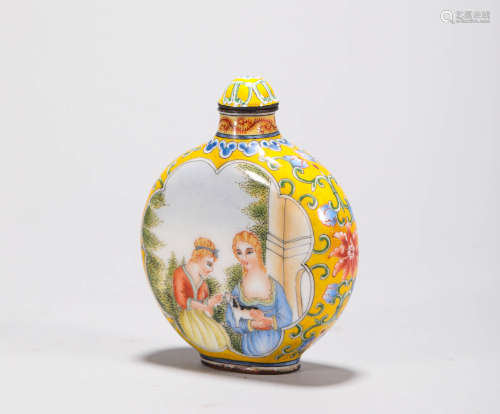 Enamel Character Snuff Bottle from Qing清代琺琅彩人物鼻煙壺