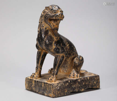 Stone Lion Statue from Tang唐代石頭獅子