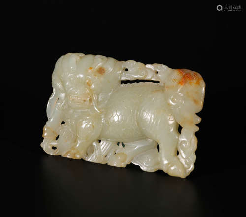 HeTian Jade Hallow Out Lion Pendant from Qing清代和田玉鏤空雕獅子