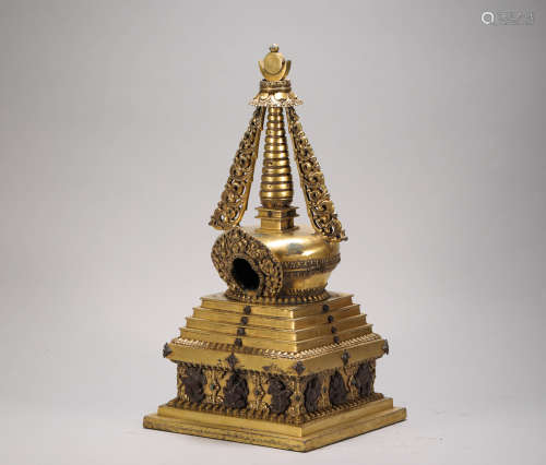 Copper Inlaying with Gold Stupa from Qing清代铜鎏金舍利塔