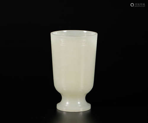 hetian jade wine cup from Qing清代和田玉酒杯