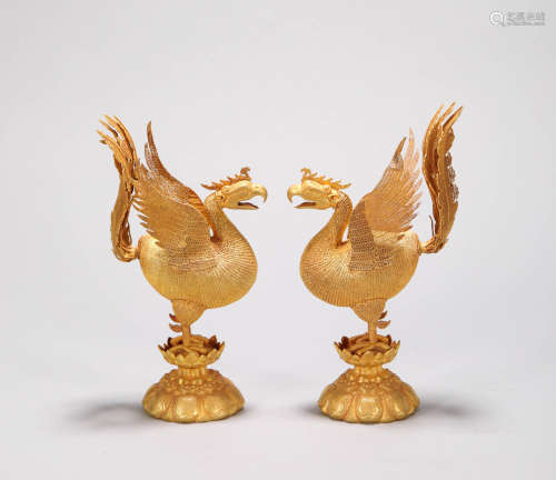 a pair of gold phoenix from Liao遼代純金鳳凰一對
