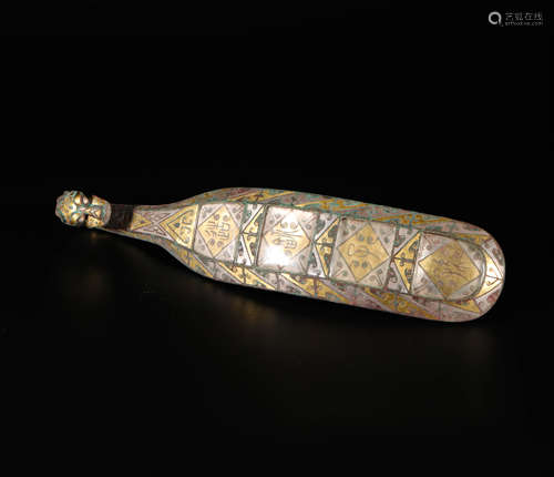 silver and gold, cystal belt hook from Han漢代錯金銀鑲水晶代勾