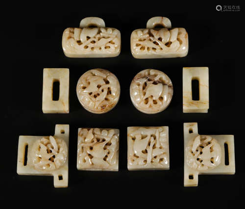 hetian jade horse accessory from Liao遼代和田玉馬配飾一套