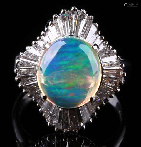 A OPAL AND DIAMOND RING WITH PLATINUM