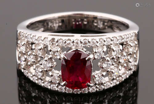 A RUBY AND DIAMOND RING WITH PLATINUM