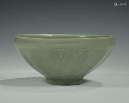 CHINESE LONGQUAN KILN BOWL