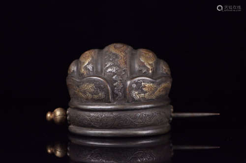CHINESE GILT SILVER CROWN