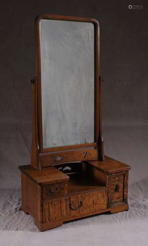 A charming portable provincial Japanese vanity with