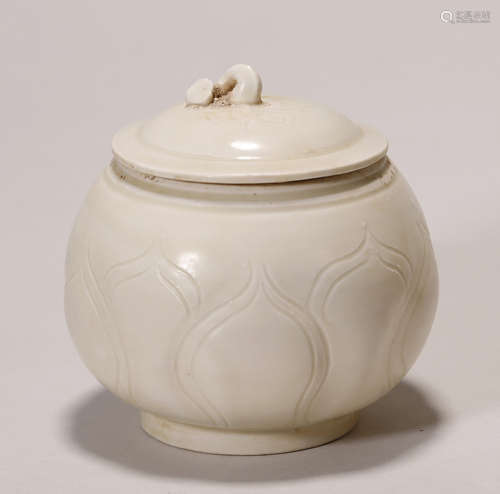 Song Dynasty - Ding Ware Jar