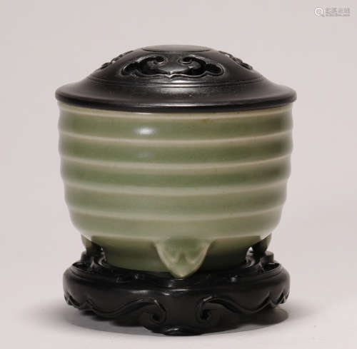 Qing Dynasty - Longquan Ware Censer