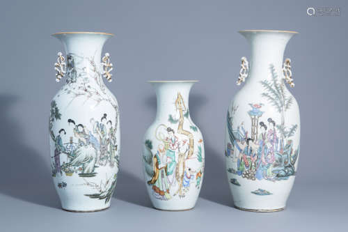 Three Chinese famille rose vases with different designs, 19th/20th C.