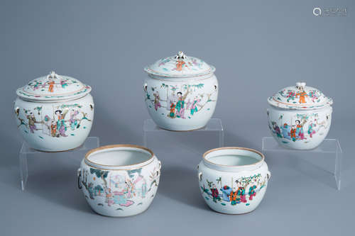 Five Chinese famille rose jars and jars and covers with figures in a landscape all around, 19th C.