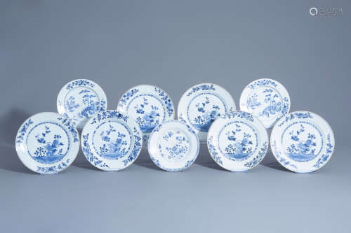 Nine Chinese blue and white dishes with floral design, Qianlong
