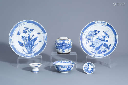 A varied collection of Chinese blue and white porcelain, 19th C.