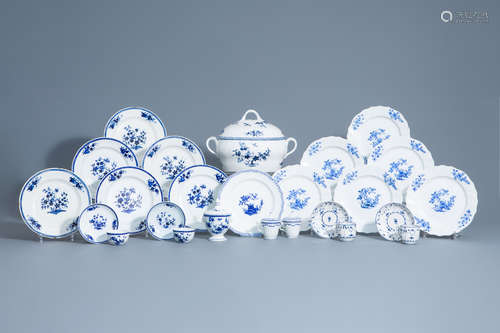 A large collection of blue and white Tournai porcelain, 18th/19th C.