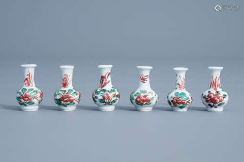 Six Chinese famille verte doll's house miniature vases with floral design, Kangxi