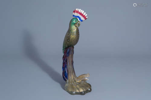 A large Venetian or Murano glass parrot figure with gold inclusions, Italy, 20th C.