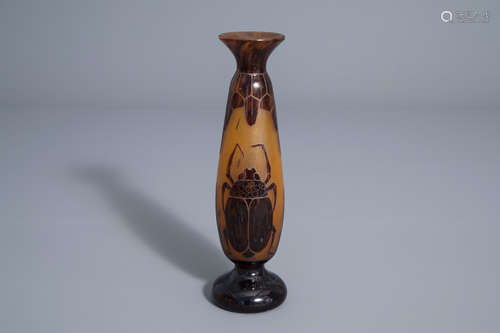 A Le Verre Franais cameo glass vase with beetles, 20th C.