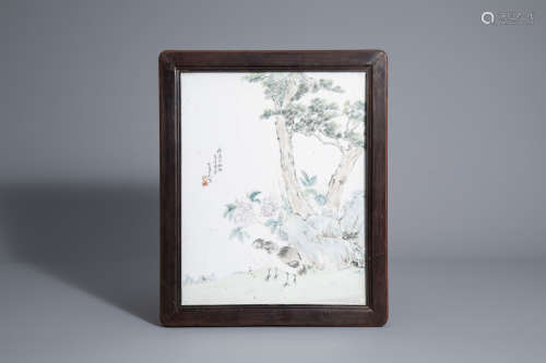 A Chinese qianjiang cai plaque with quails, 20th C.