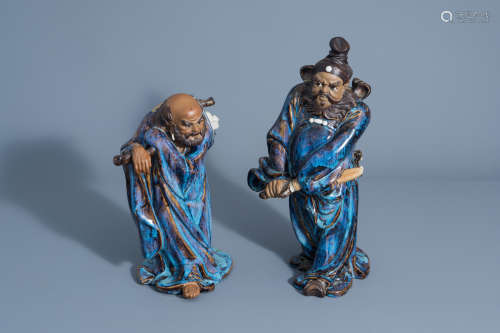 Two Chinese Shiwan flambŽ glazed pottery figures, seal marks, 20th C.